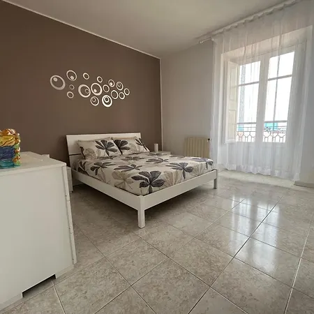 B&bporta Reale Apartment Patti